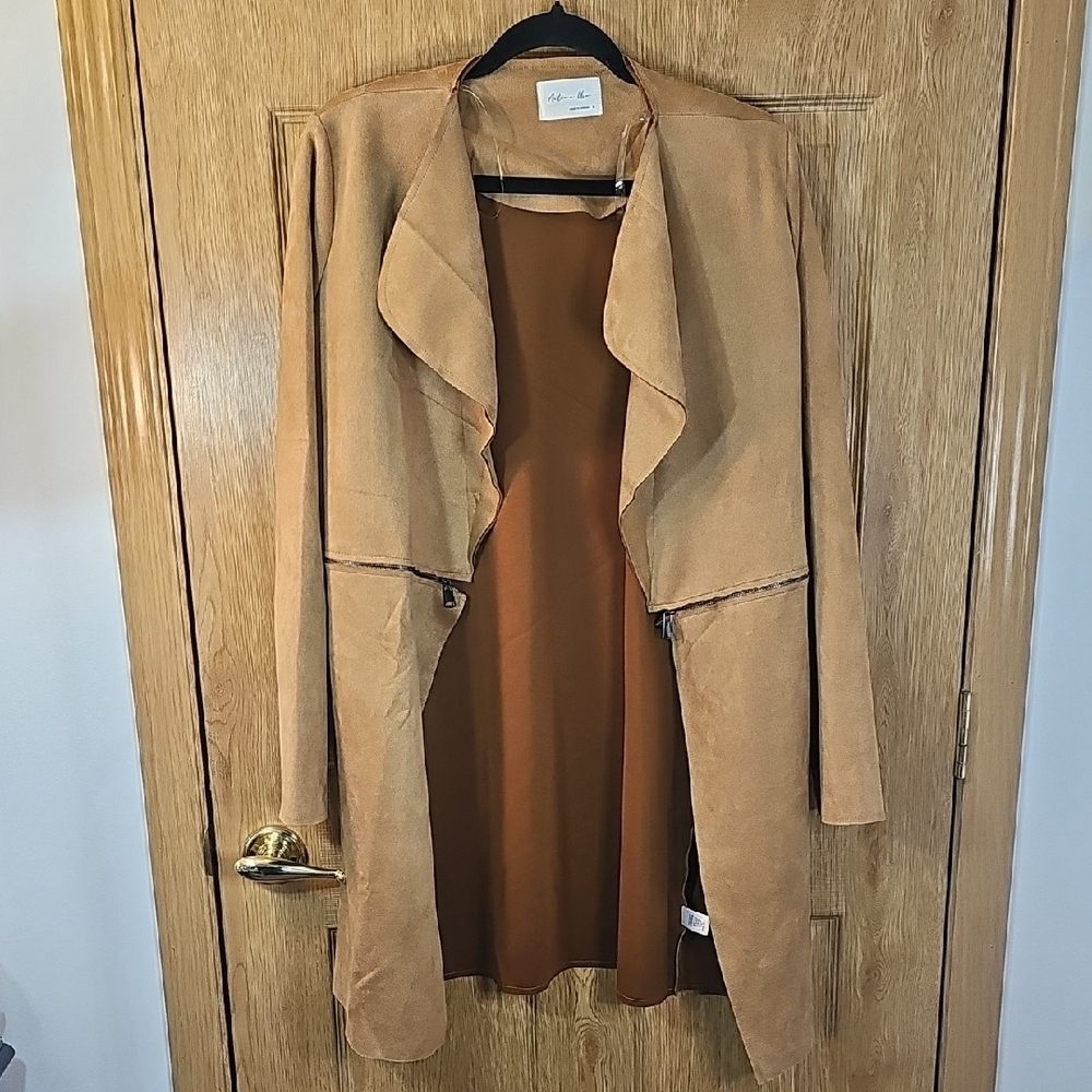 Active USA Tan Open Front Trench Coat